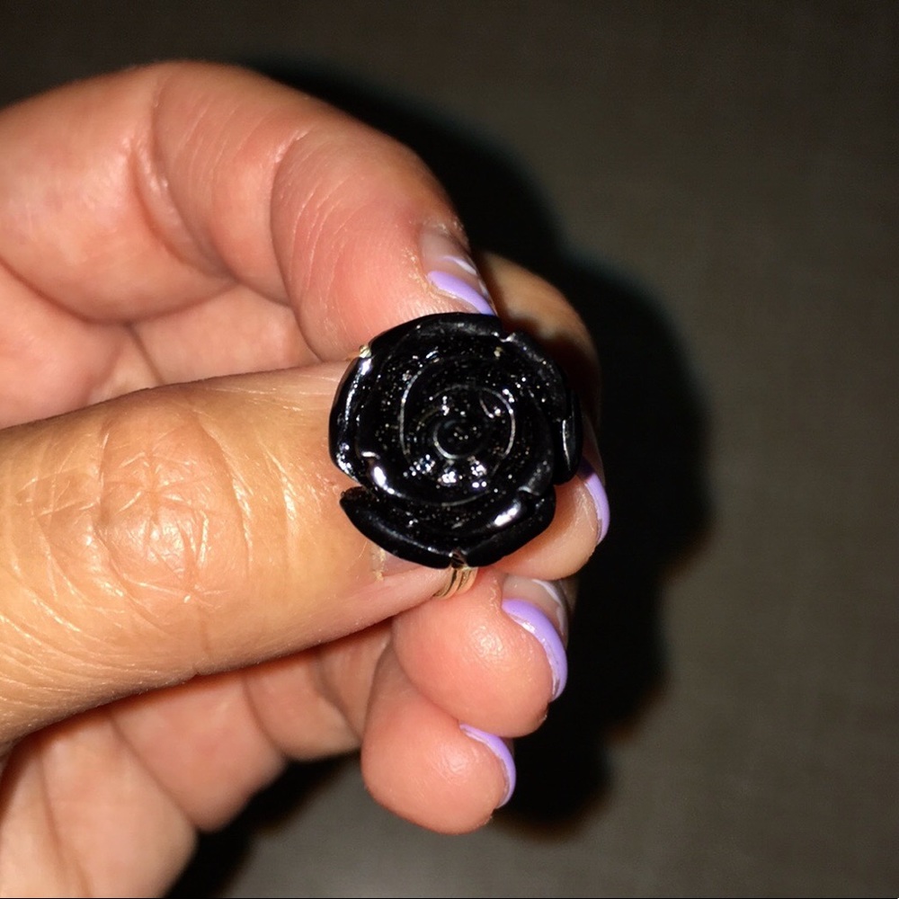 🖤🌹HOST PICK RING!🌹🖤 - Picture 5 of 8